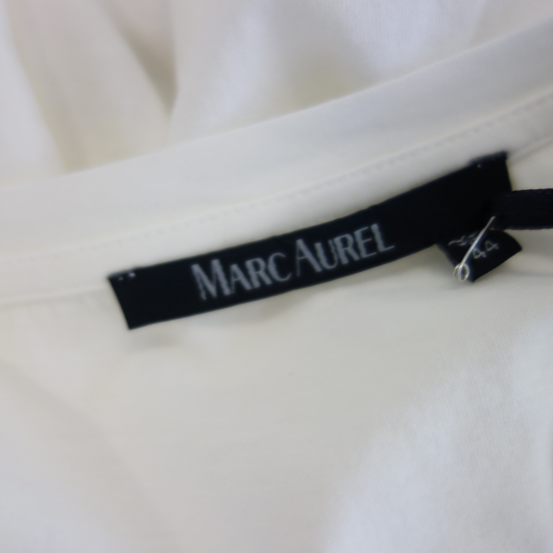 MARC AUREL Damen T-Shirt T Shirt Weiß 100% Baumwolle Gr 44 Print Straß