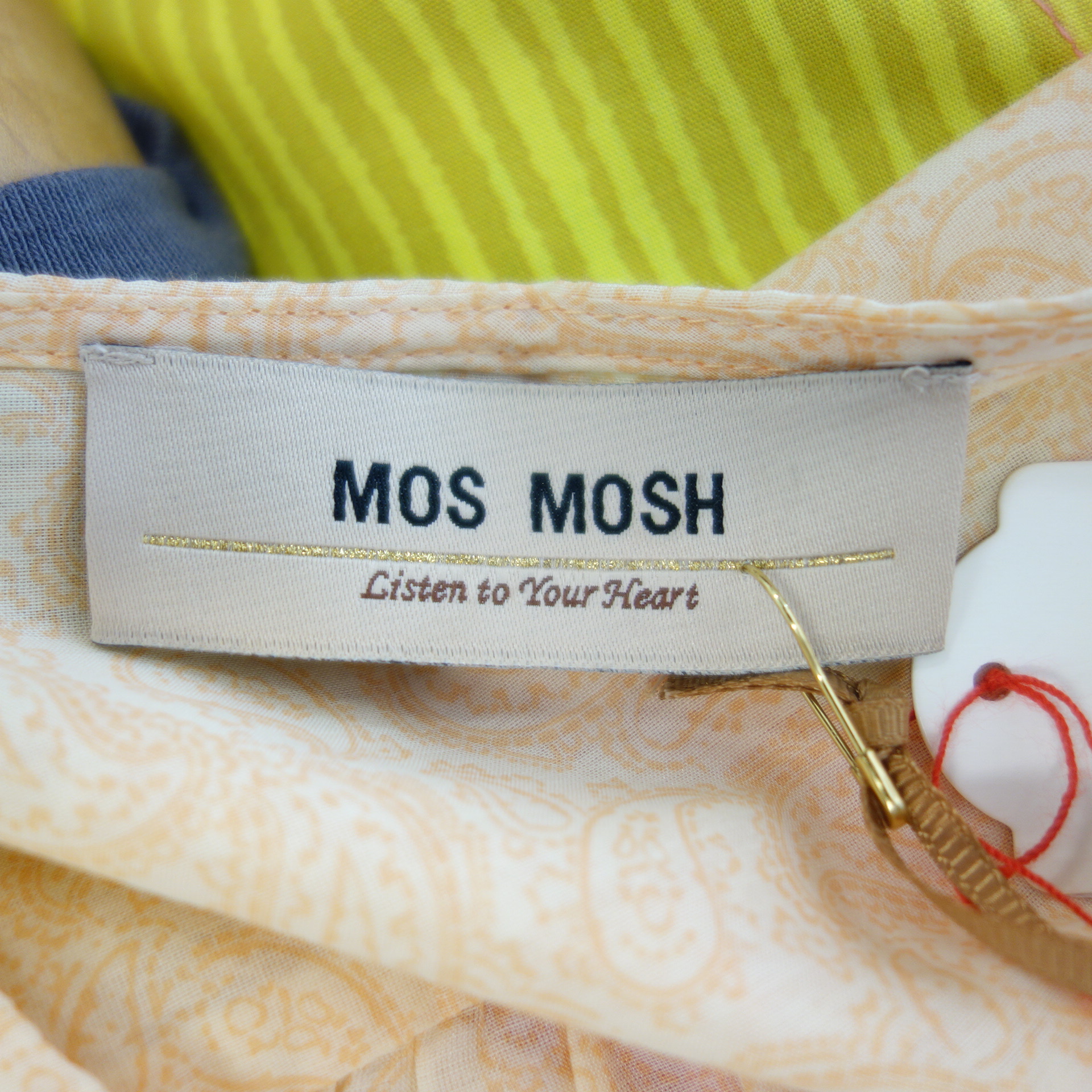 MOS MOSH Bluse Apricot Paisley Muster Baumwolle Seide Modell Valja