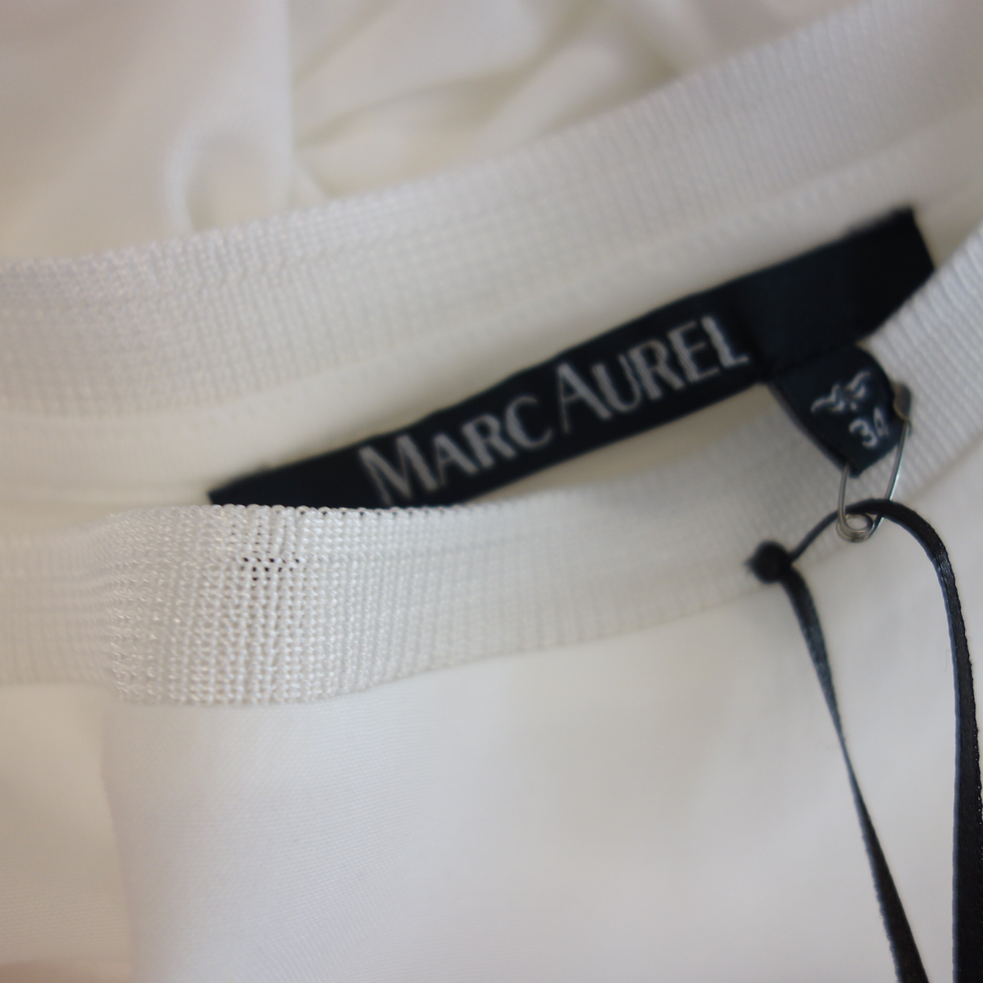 MARC AUREL Damen T Shirt T-Shirt Oberteil Weiß mit Print 100% Viskose