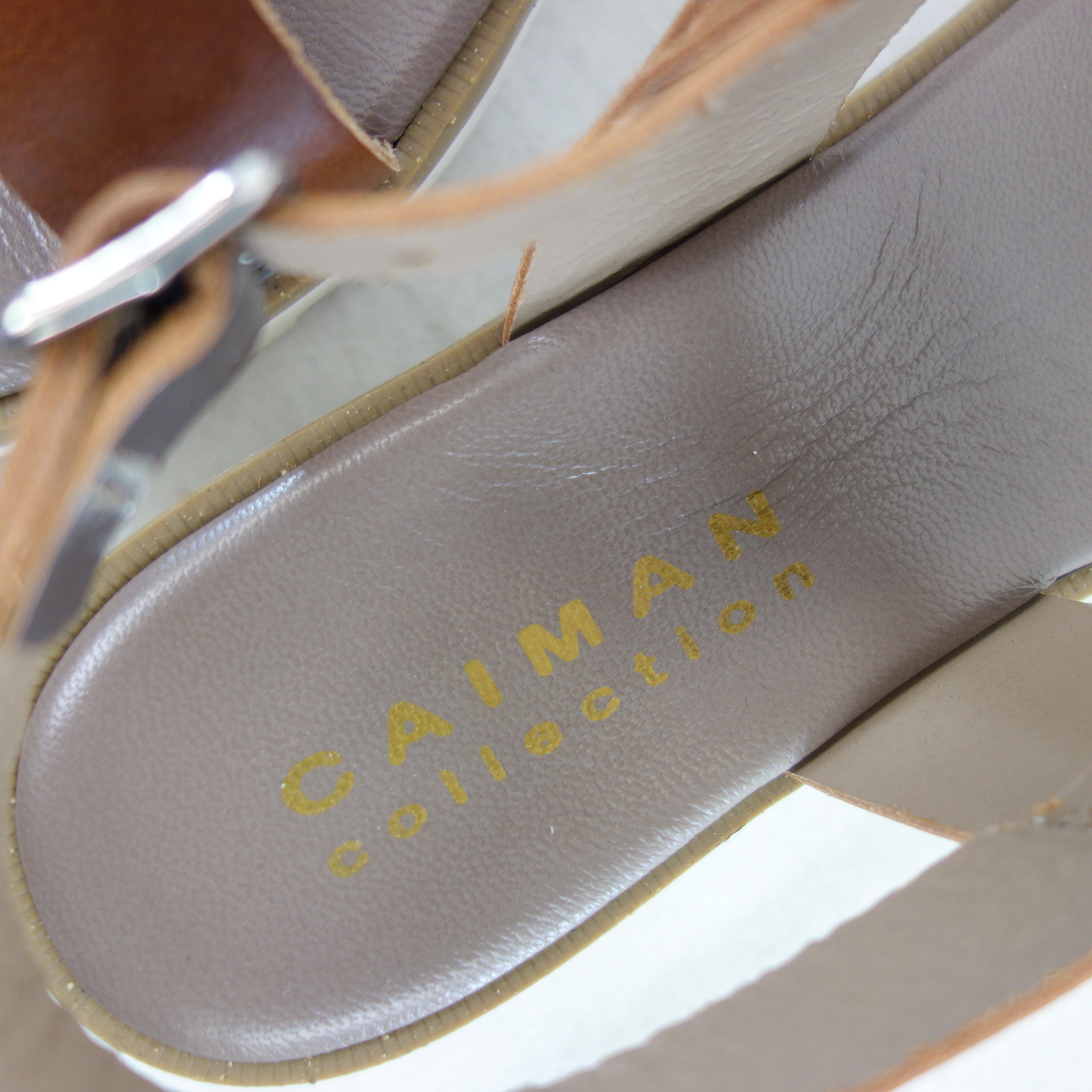CAIMAN Damen Sommer Schuhe Flache Sandalen Braun Silber Leder Größe 40 ( 39,5 )