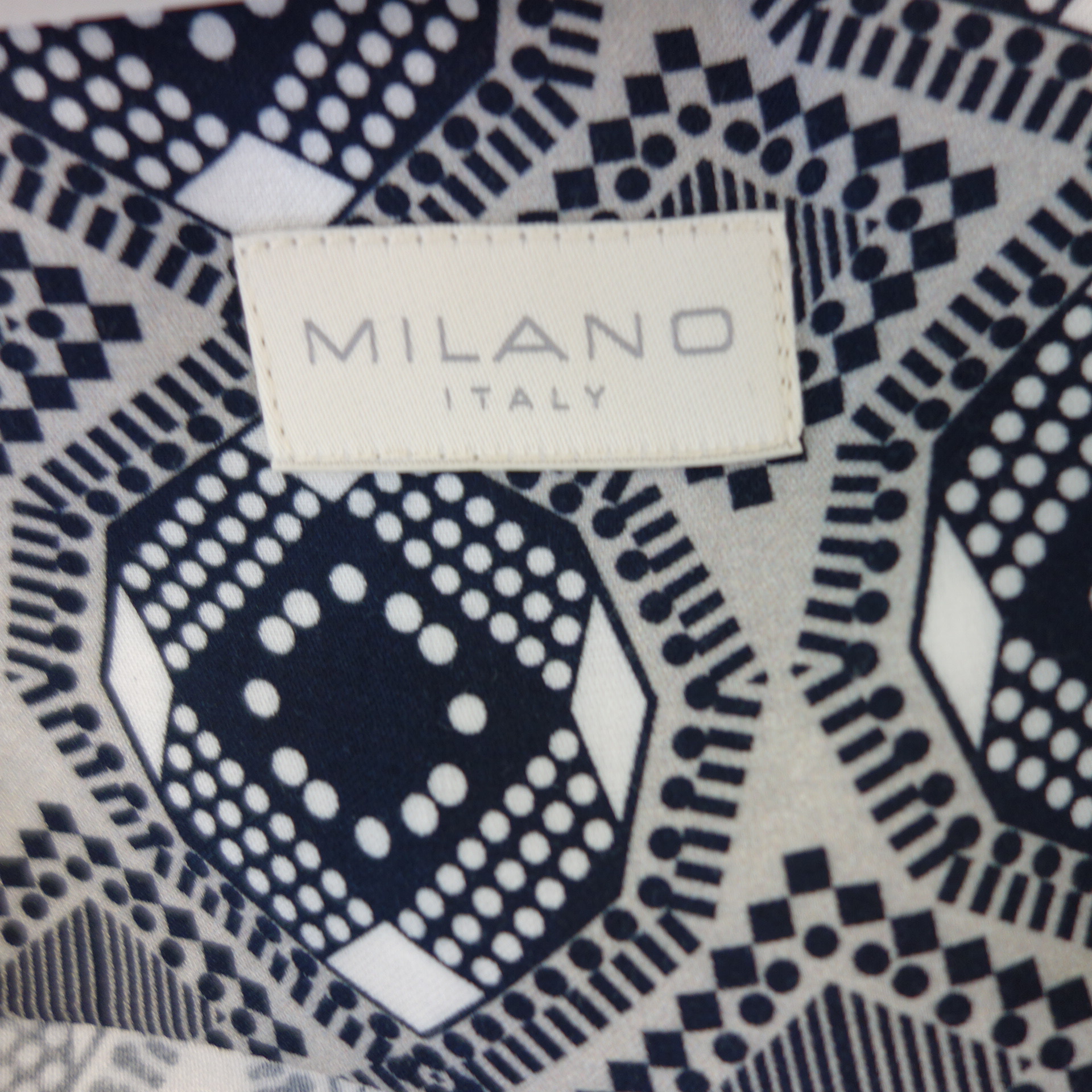 MILANO Italy Damen Bluse Tunika Oberteil Shirt Muster 100%  Viskose Np 89 Neu