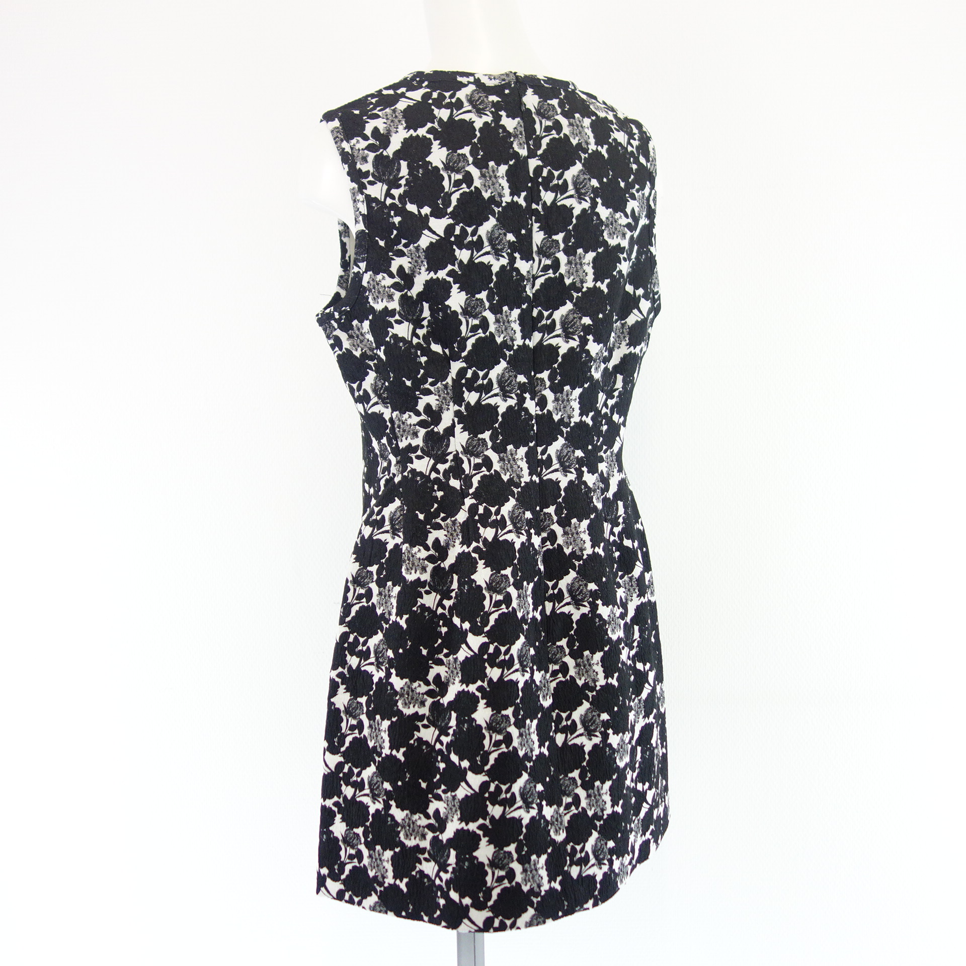 BAUM UND PFERDGARTEN Kleid Etuikleid Schwarz Weiß Blumen Muster Model Arizona Größe 38