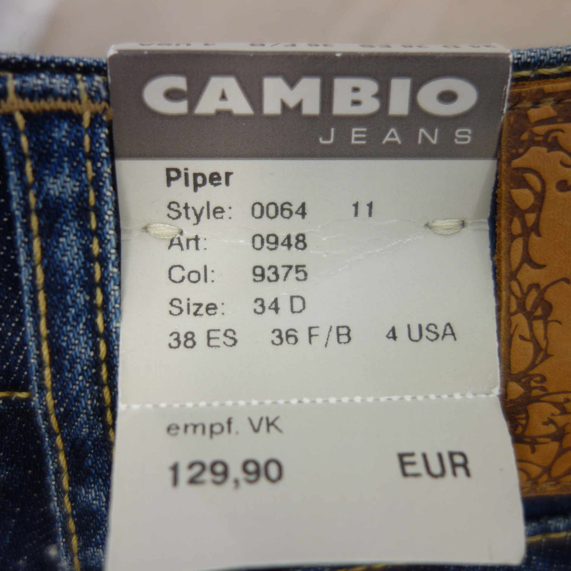 CAMBIO Damen Hose Jeans Jeanshose Blau Modell Piper Little Bootcut Größe 34 