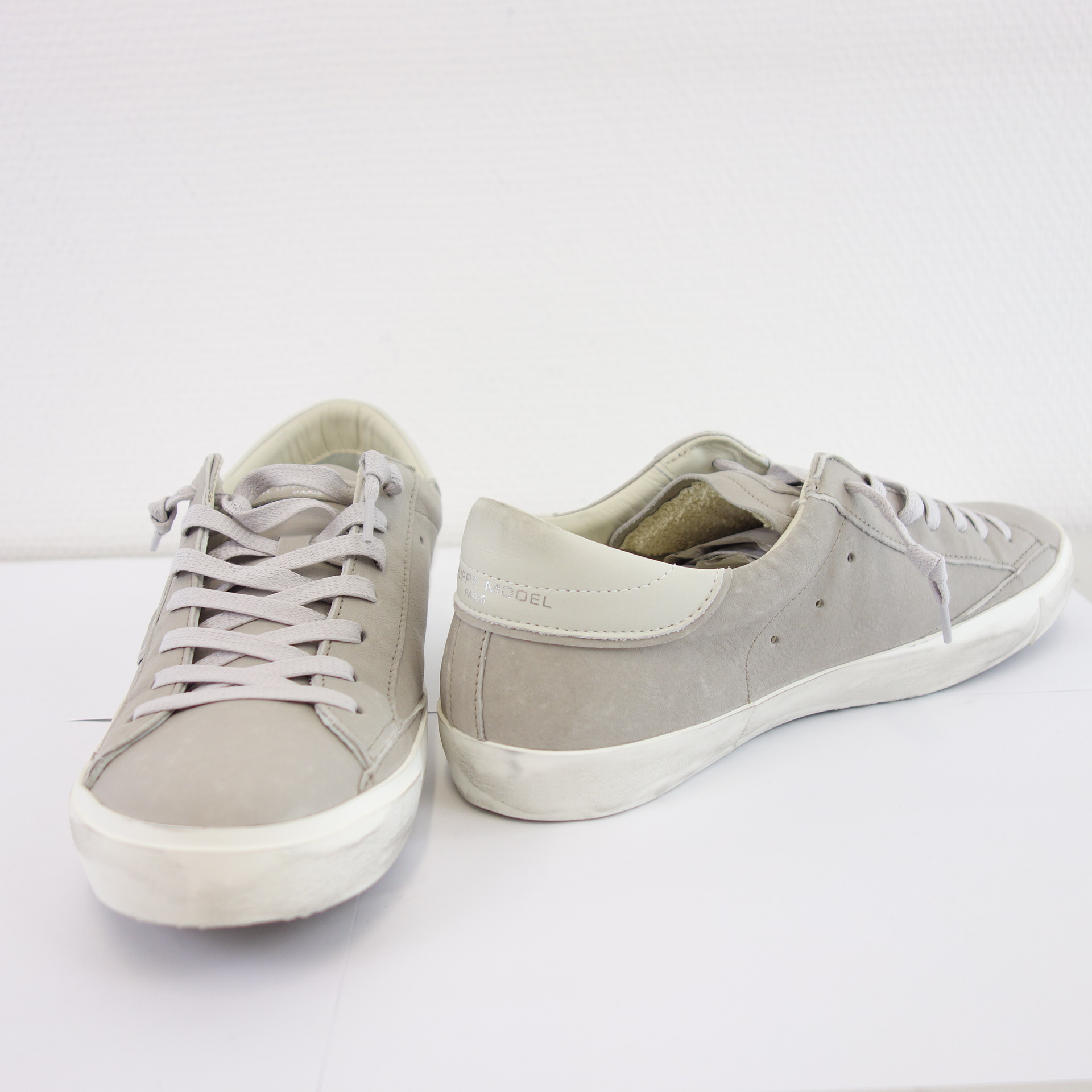 PHILIPPE MODEL Herren Schuhe Low Top Sneaker Sportschuhe Taupe Grau Leder Modell PRSX