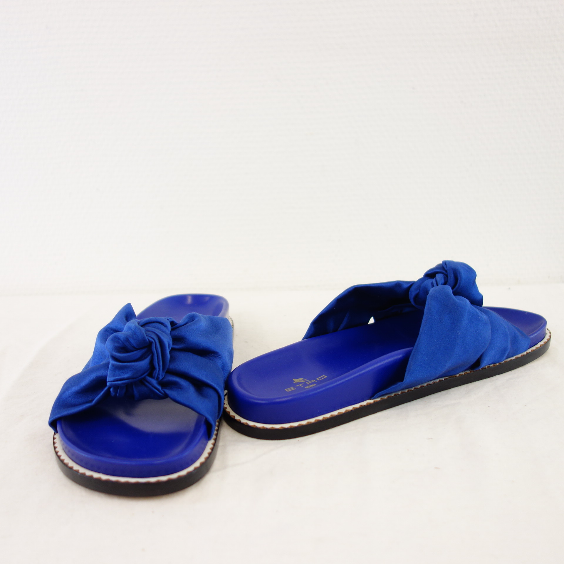 ETRO Damen Sandalen Schuhe Blau Satin Leder Größe 40