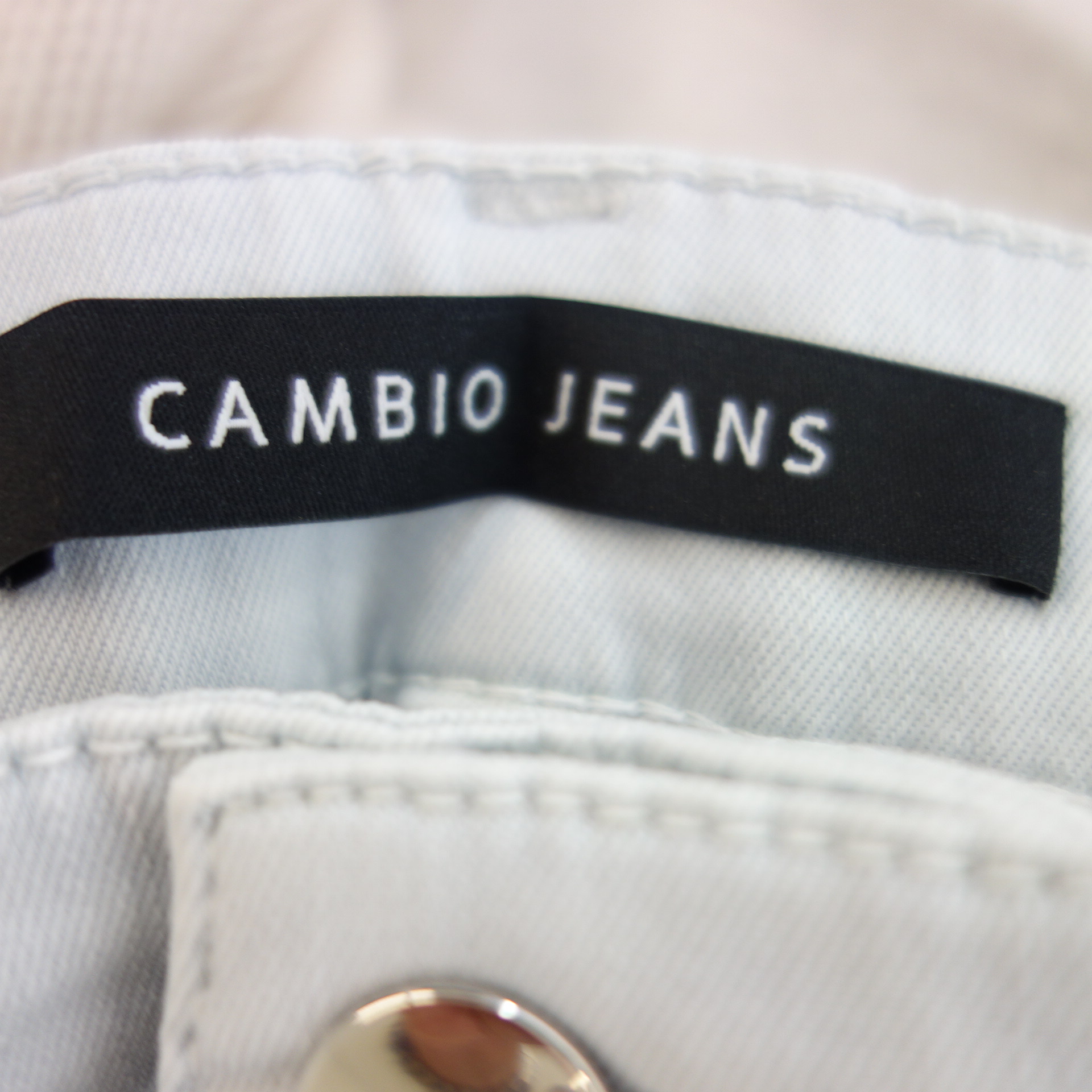 CAMBIO Damen Jeans Hose Jeanshose Hellblau Modell Parla Zip Skinny